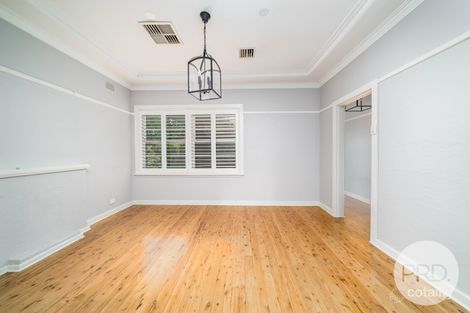 Property photo of 22 Halloran Street Turvey Park NSW 2650