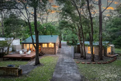 1 Lakeside Dr, Macmasters Beach, NSW 2251