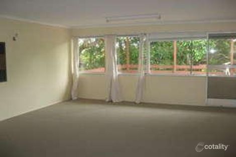 Property photo of 260 Torquay Terrace Torquay QLD 4655