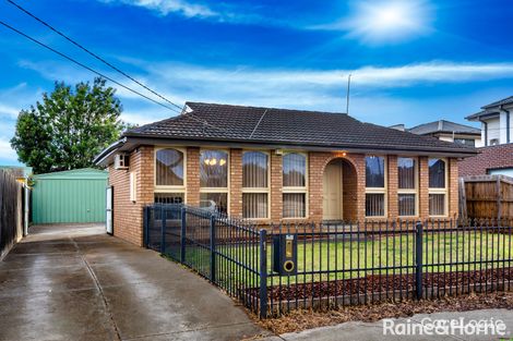 Property photo of 1 Revell Crescent St Albans VIC 3021