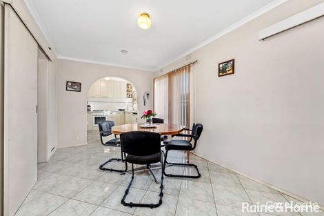 Property photo of 1 Revell Crescent St Albans VIC 3021