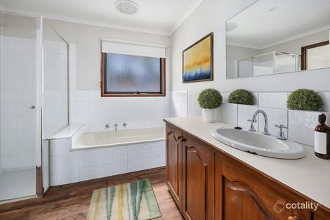 Property photo of 2/11 Ogrady Avenue Frankston VIC 3199