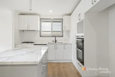 Property photo of 110 Casey Drive Watanobbi NSW 2259