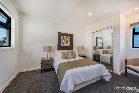 Property photo of 2/27 Manoon Road Clayton South VIC 3169