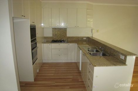 Property photo of 31 Beacon Vista Port Melbourne VIC 3207
