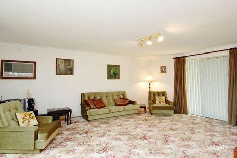 Property photo of 52 Carrick Road Mount Richon WA 6112