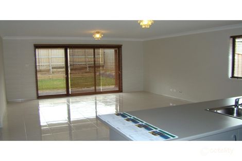 Property photo of 1A McKeachie Drive Aberglasslyn NSW 2320