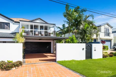Property photo of 2/4 Tecona Avenue Hollywell QLD 4216
