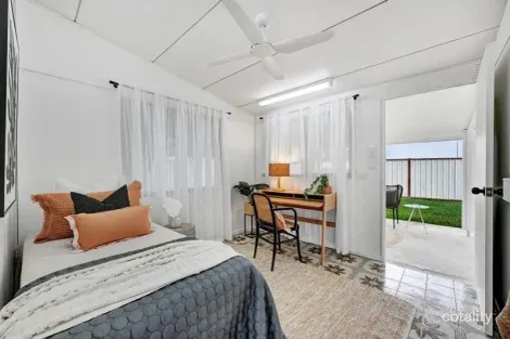 Property photo of 33 Wellesley Drive Thuringowa Central QLD 4817