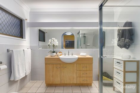 Property photo of 278 Rode Road Wavell Heights QLD 4012