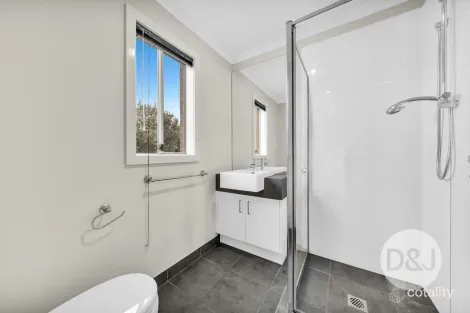 Property photo of 129 Everlasting Boulevard Cranbourne West VIC 3977