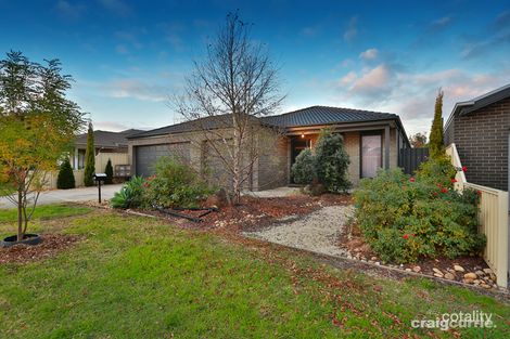 11 Zenith St, Pakenham, VIC 3810