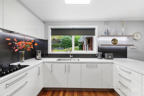 Property photo of 12 Cambridge Wynd Templestowe Lower VIC 3107