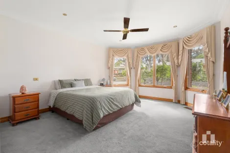 Property photo of 9 Harlin Street Doreen VIC 3754