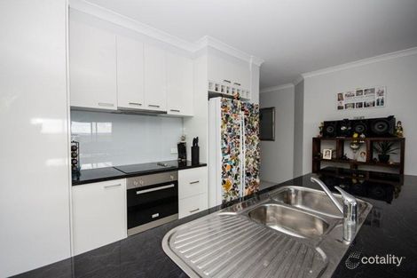 Property photo of 2 Warwick Road Wodonga VIC 3690