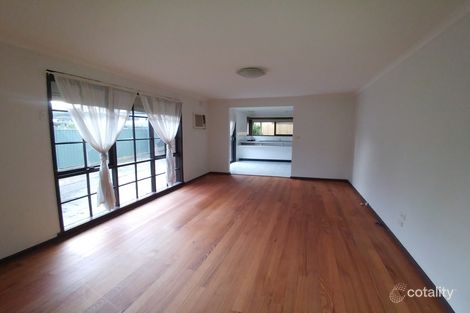 Property photo of 16 Cabernet Crescent Bundoora VIC 3083