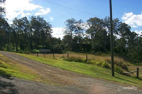 68 Willunga St, Brookfield, QLD 4069