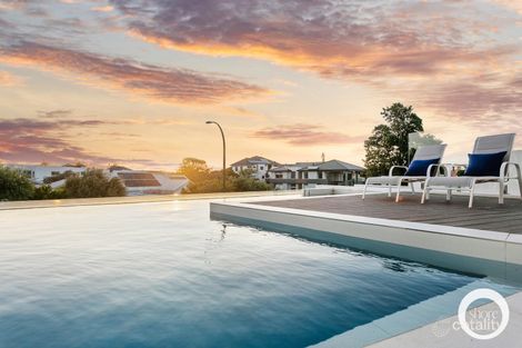 14 Boscombe Ave, City Beach, WA 6015