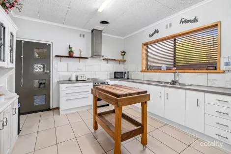 Property photo of 41 Acacia Avenue Loxton SA 5333