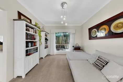 Property photo of 23 Riversleigh Crescent Eatons Hill QLD 4037