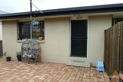 Property photo of 2/45 Chalk Street Wooloowin QLD 4030
