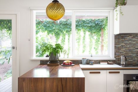 Property photo of 15 Beetham Parade Rosanna VIC 3084