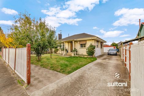 Property photo of 3 Maple Court Doveton VIC 3177