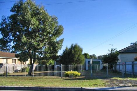 12 Madden St, Oak Flats, NSW 2529