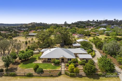 1 Bauer Ct, Hodgson Vale, QLD 4352