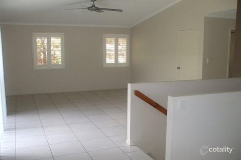 Property photo of 2/6 Lipton Street Sunrise Beach QLD 4567