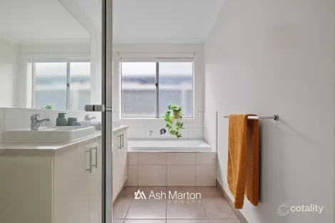 Property photo of 21 Bankside Drive Botanic Ridge VIC 3977