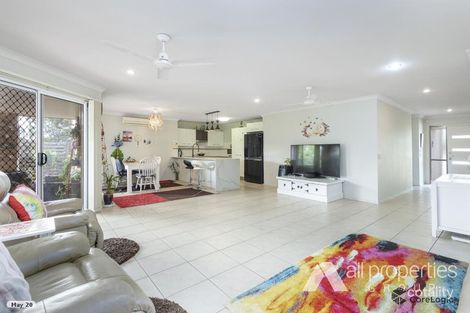 Property photo of 38 Mapelton Circuit Parkinson QLD 4115