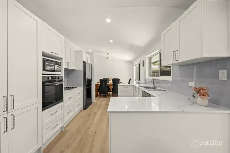 Property photo of 3 Beaumaris Court Robina QLD 4226