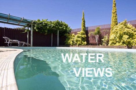 22 Bullfinch St, Spearwood, WA 6163