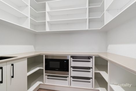 Property photo of 3 Tea Tree Place Tahmoor NSW 2573