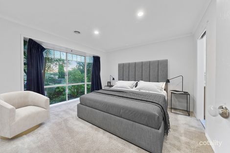 Property photo of 23 Haydn Place Narre Warren South VIC 3805