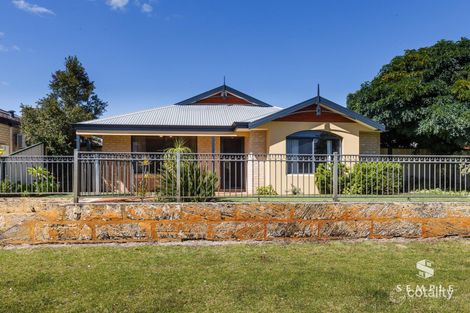 Property photo of 26 Reeves Entrance Success WA 6164