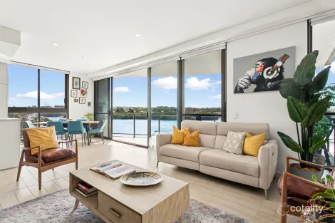 Property photo of 305/1A Burroway Road Wentworth Point NSW 2127