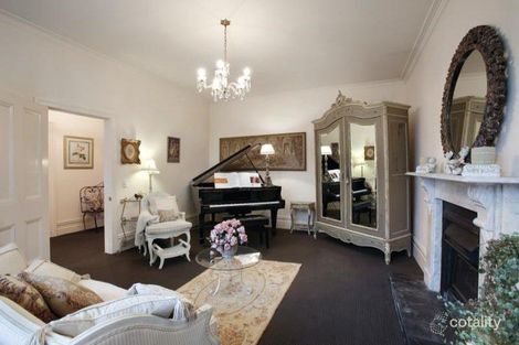 Property photo of 9 Belmont Avenue Kew VIC 3101