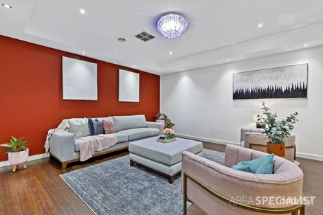Property photo of 9 Barter Crescent Cranbourne East VIC 3977