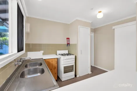 Property photo of 9 Charlotte Drive Morphett Vale SA 5162