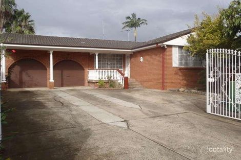 Property photo of 22 Swinborne Crescent Wetherill Park NSW 2164
