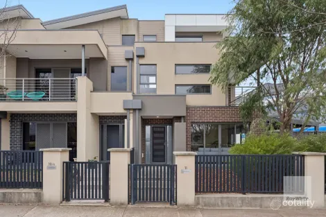 Property photo of 11/8 The Crossing Caroline Springs VIC 3023