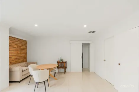 Property photo of 4/311 Wharf Street Queens Park WA 6107