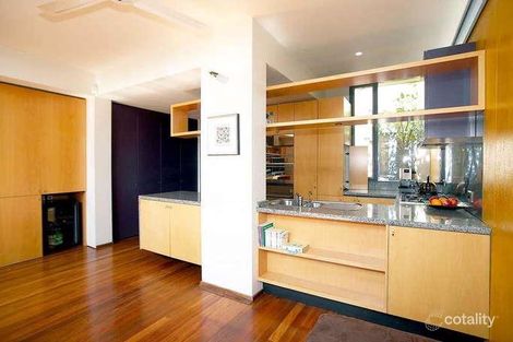 Property photo of 191 Danks Street Albert Park VIC 3206