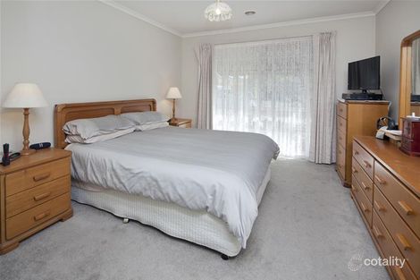 Property photo of 5 Acorn Court Narre Warren South VIC 3805