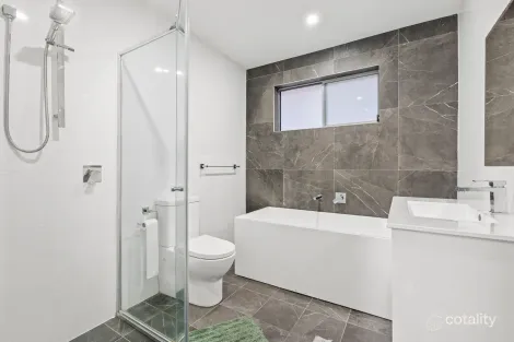 Property photo of 94 Cranbourne Street Riverstone NSW 2765