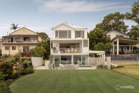 Property photo of 2 Beachcrest Road Wellington Point QLD 4160