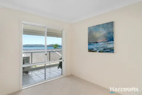 Property photo of 11/21 Excelsior Parade Carey Bay NSW 2283