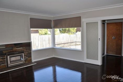 Property photo of 20 Peveril Street Glen Waverley VIC 3150